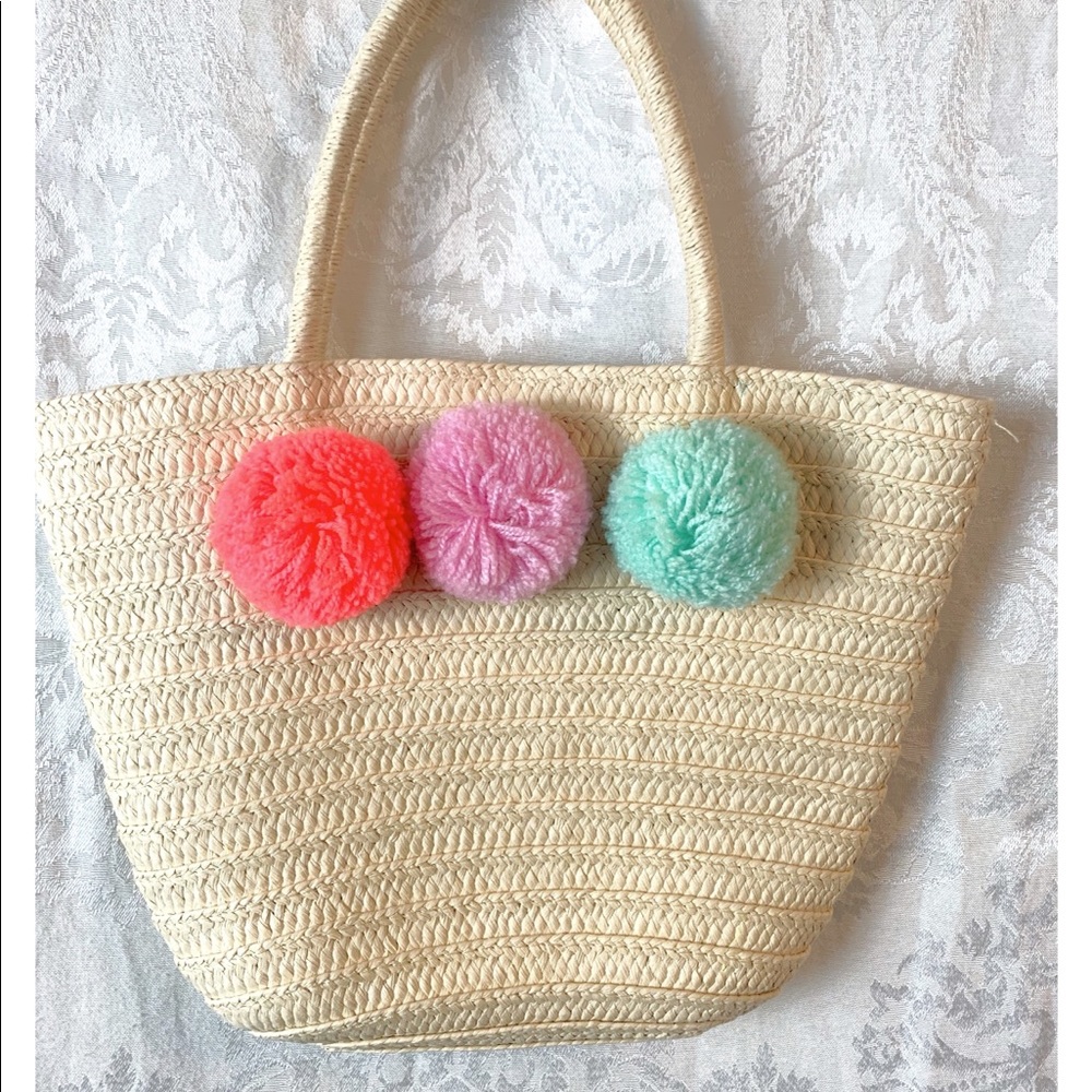 Mini Pom Pom straw beach bag